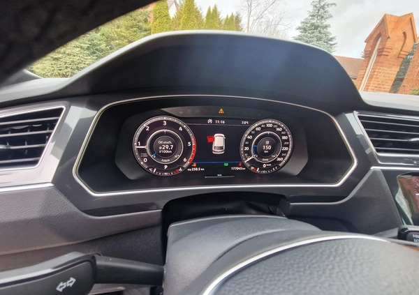 Volkswagen Tiguan cena 95500 przebieg: 177000, rok produkcji 2018 z Tczew małe 436